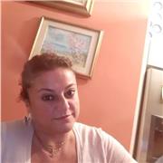 Laureata in lingue e letterature straniere disponibile per ripetizioni per licei e scuole medie inferiori